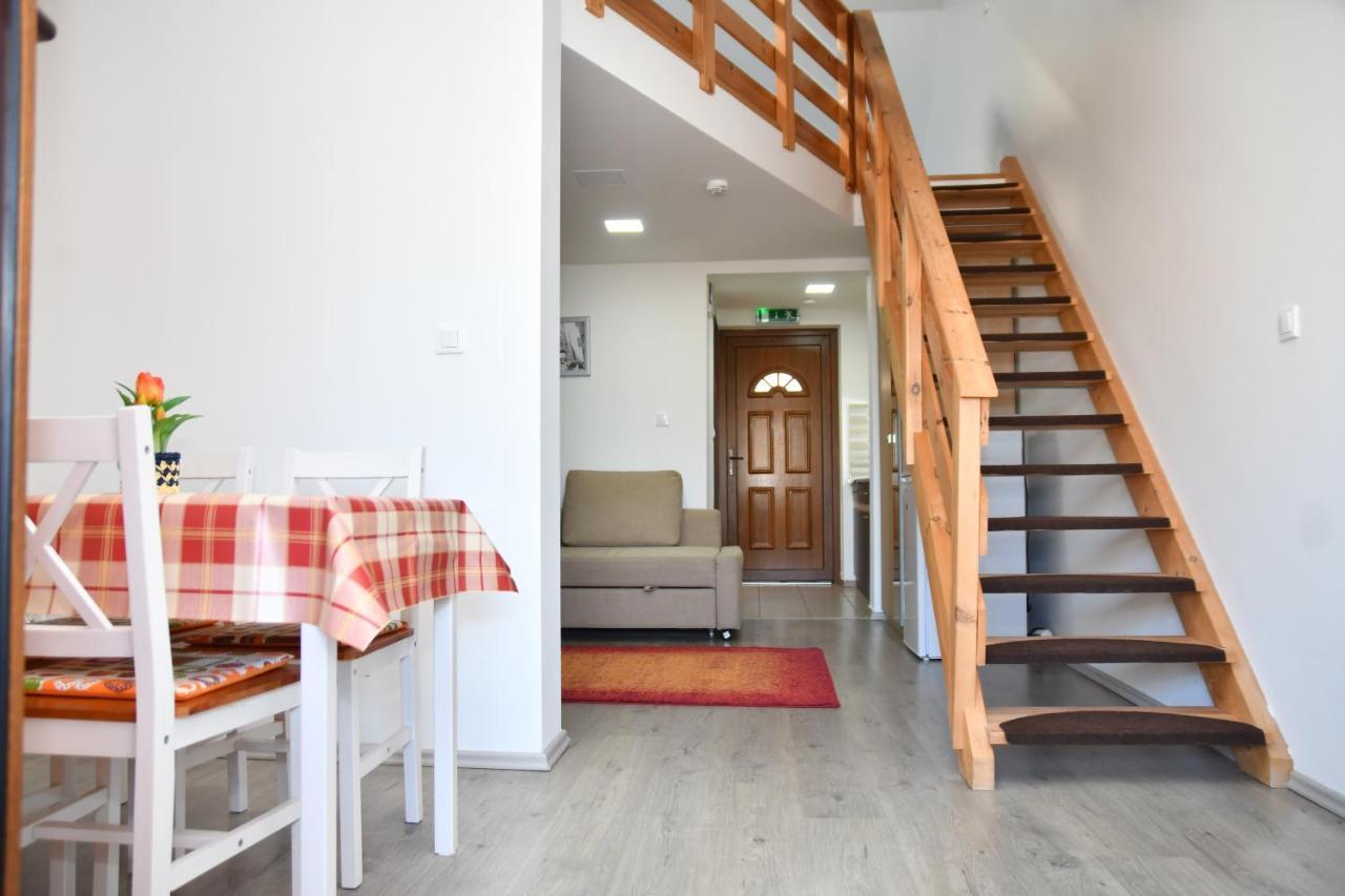 Föveny Apartmanok Balatonfůzfő Exteriör bild
