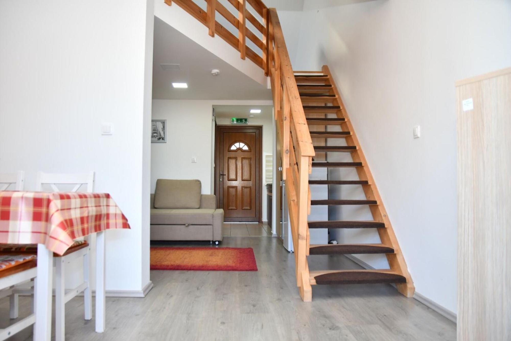 Föveny Apartmanok Balatonfůzfő Exteriör bild