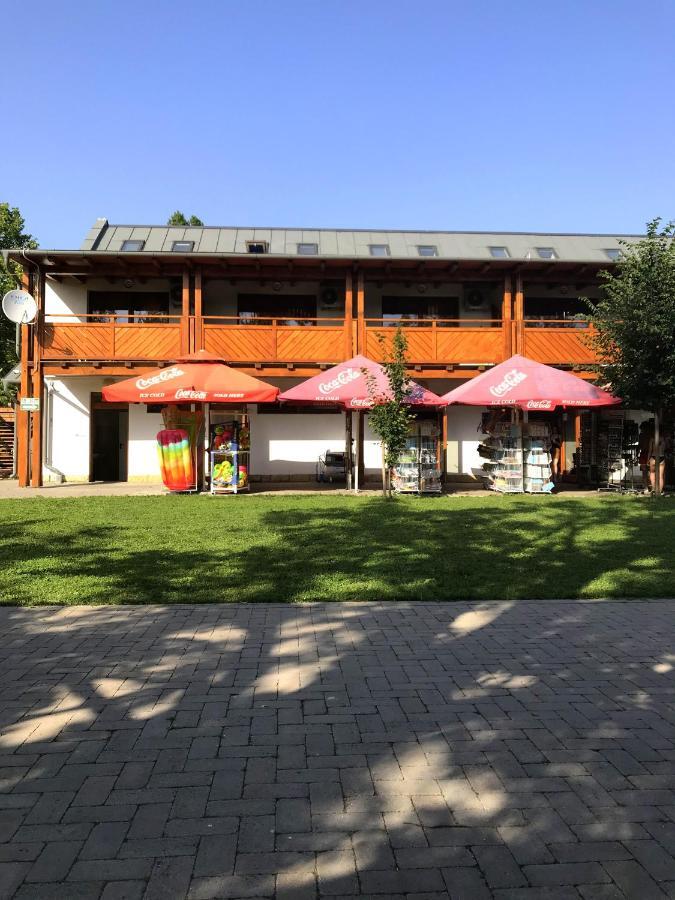 Föveny Apartmanok Balatonfůzfő Exteriör bild